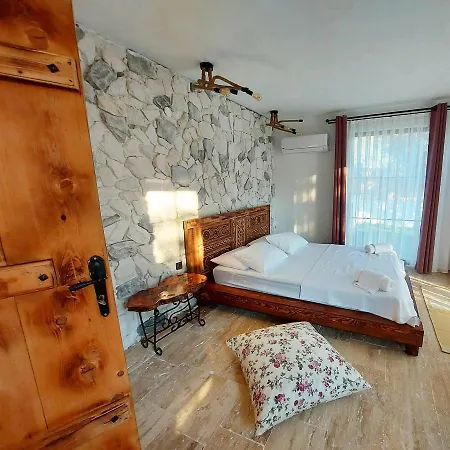 Stoneage Готель *